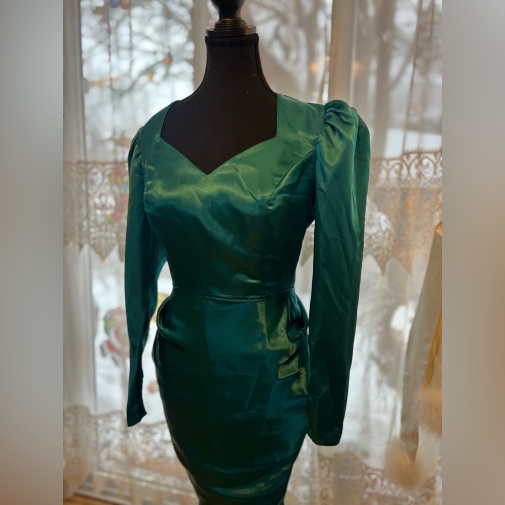 Vintage Nu Mode Teal Satin Dress | Soft Mermaid Silhouette - Picture 4 of 4